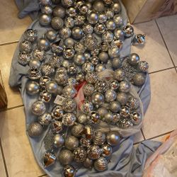 Decoración Para Arbol. $15.00 O 15x $5.00 