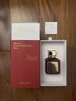Baccarat Rouge 540 cologne