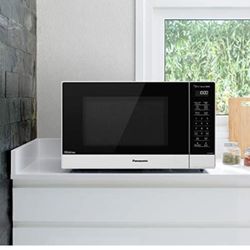 Microwave Panasonic NN-SN65KW