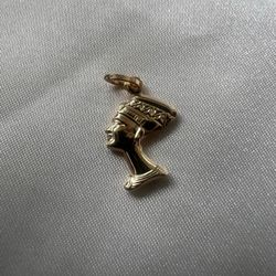 14K Solid Gold Charm Nefertiti Brand New 