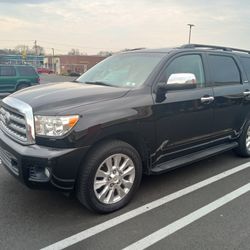 2010 Toyota Sequoia