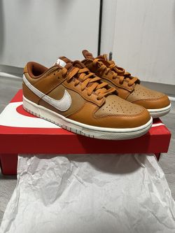 Nike dunk low retro SE Monarch