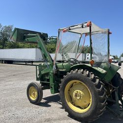 John Deere 1050
