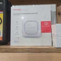 Honeywell  Wifi Water Leak And  Freeze Detector 