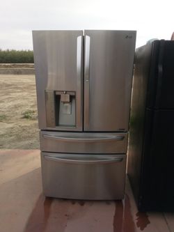 Lg 4 Door Working Great 