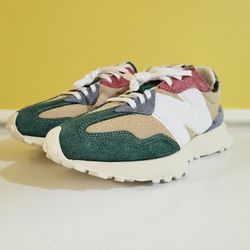 NEW BALANCE Men's 327 Athleisure Sneakers (8.5D/10W Women's) Tan/Green/White
