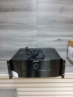 Marantz mm7055 5 channel power Amplifier