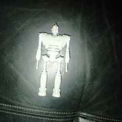 Vintage 1999 4” Iron Giant Movie Action Figure Moveable Parts Joints