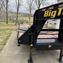 Big Tex Gooseneck Trailer, 22GN