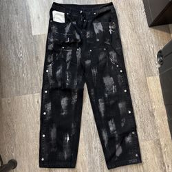 Black acid wash jeans