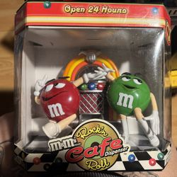 Vintage 1990s M&M's Rockin' Roll Café 