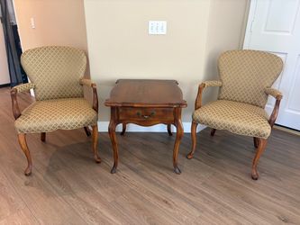 French Provincial Accent Chair Pair with End Table