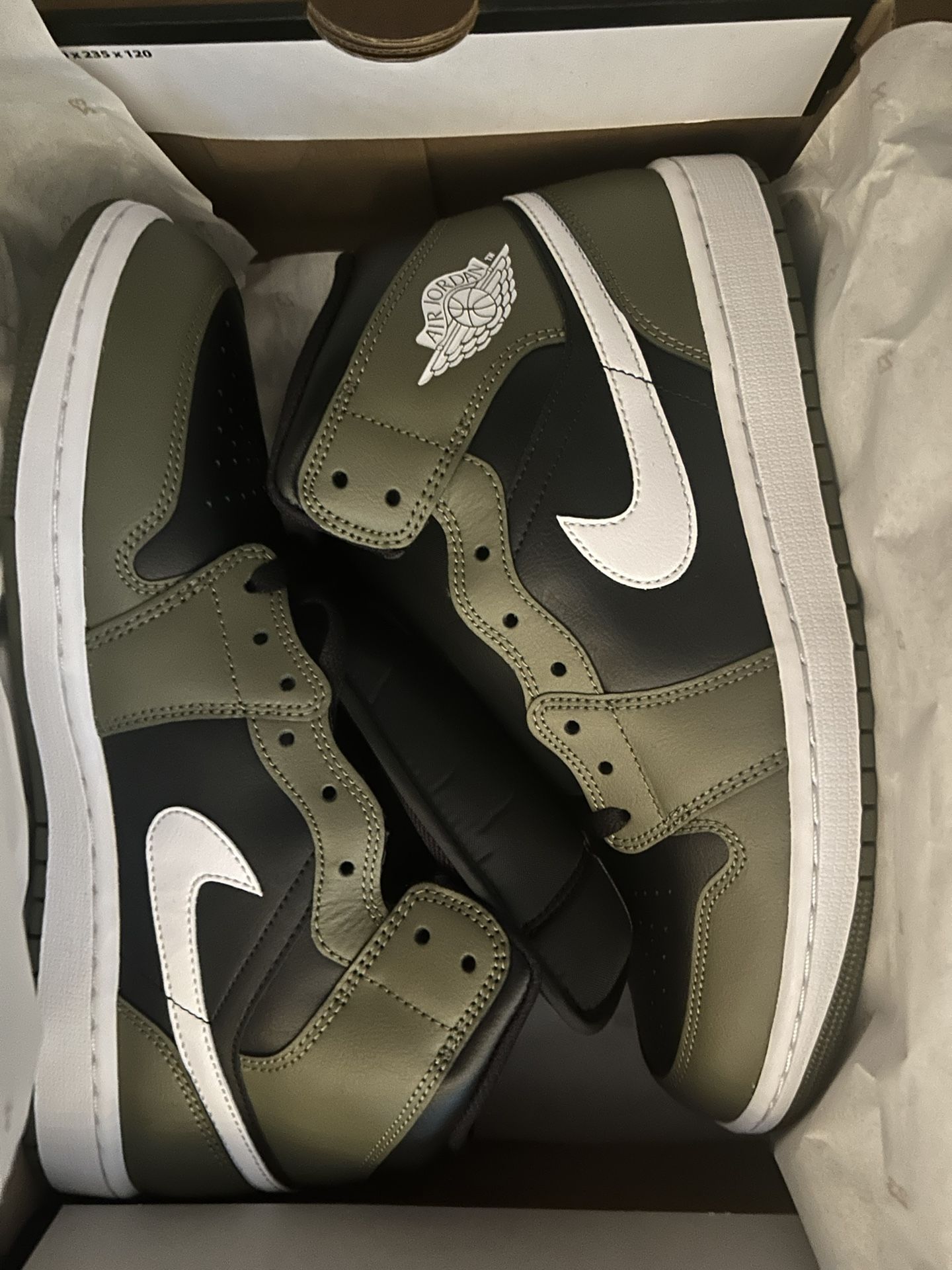 Jordan Retro 1’s