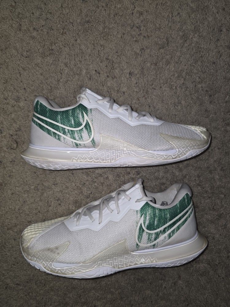 Men’s Nike Air Zoom Cage 4 Vapor HC Size 11 White NADAL Tennis Shoes CD0424-102