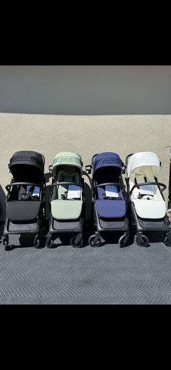 Stroller/ Icon Compact Travel Stroller/ Baby/ Kids/ Nursery/ Travel/ Airplane/ New