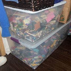 Two HUGE Boxes of 80+ lbs of Legos 