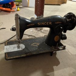 Antique Singer Sewing Machine 