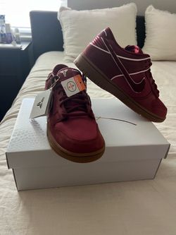 Dunk low protro team red