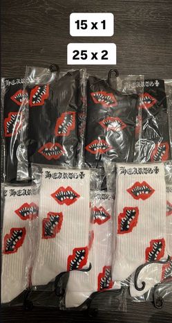 SUPREME SOCKS / CHROME SOCKS