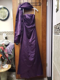 Jessica McClintock formal gown long dress size 2 purple