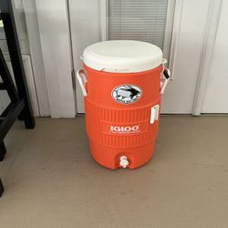 Igloo 5 Gallon Portable Sports Water Cooler