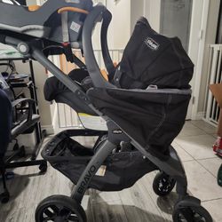 Coche Para Bebe Chico Bravo En Buen Estado 