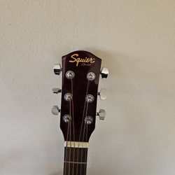 Acoustic Guitar Squier by Fender