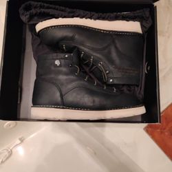 New Darc Sport Boots Size 10 Soft Toe