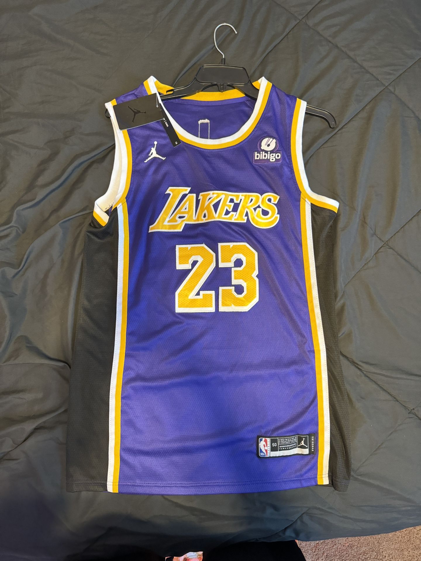 Lebron James Jersey