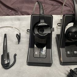 Sennheiser Bluetooth headset, Amazon Echo, Keyboard