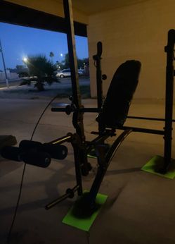 Weight bench w/ bar