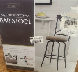 2 bar stools NIB