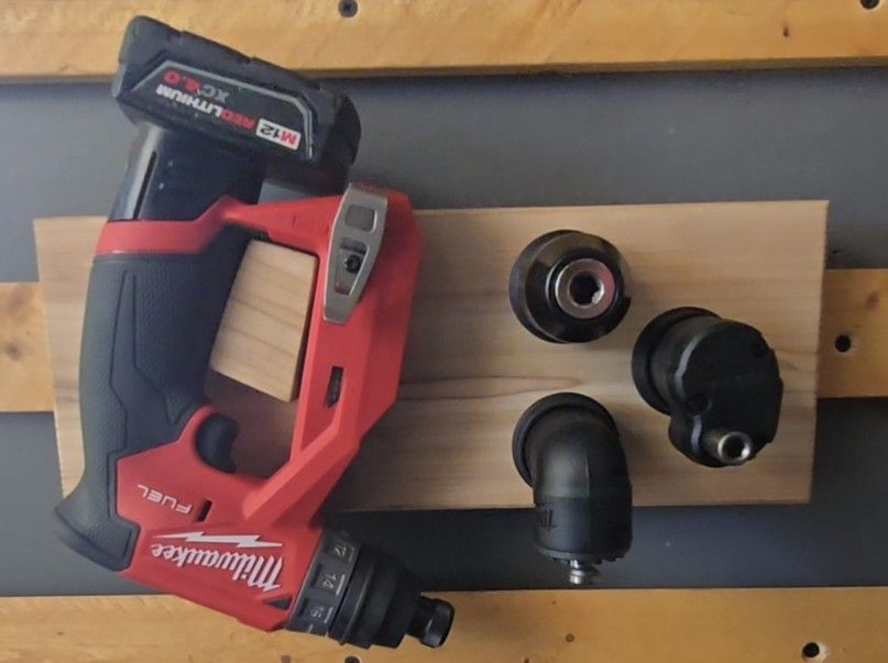 M12 Installation Driver Holder