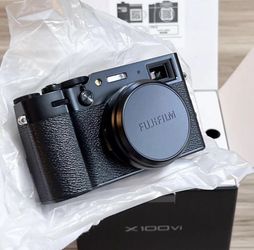 Fujifilm X100VI 40.2MP Digital Camera – Black