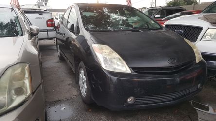 Toyota prius 2005