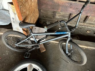 Bmx Hero 15.1 $160 Like New 