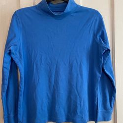 L.L.Bean women’s mock neck shirt Small