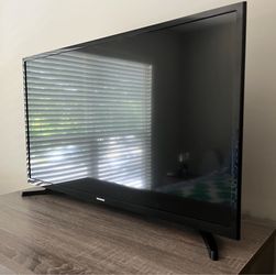 Samsung 32” Full HD Smart TV