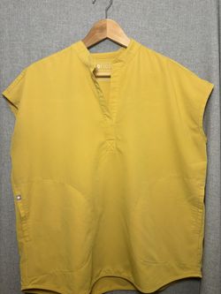 FIGS Technical Collection Scrub Top Rafaela Citrine Light Gold Yellow Small
