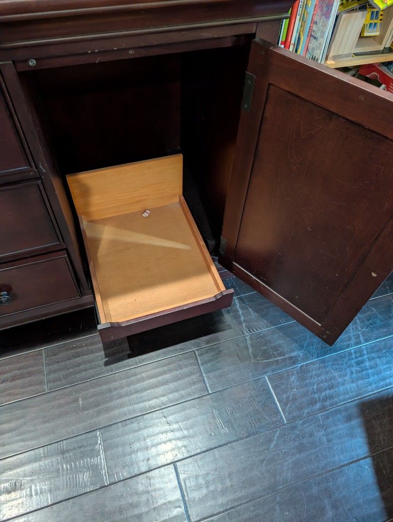 Mahogany Wooden Dresser With Changing Table