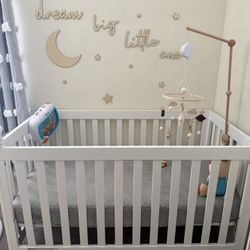 Delta children Essex Crib (mattress Included) 