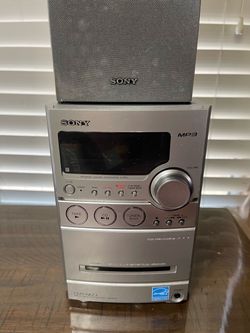 Sony CD TAPE Bookshelf Radio CMT-NEZ3