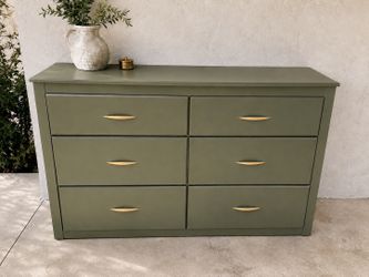The Millstone Six Drawer Dresser