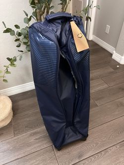 Baseball / Softball Evo Shield Wheeled Bag