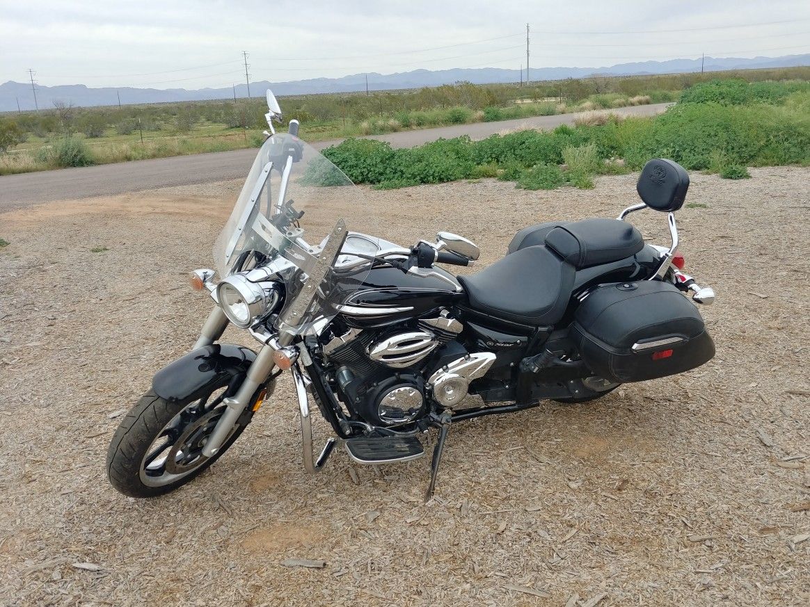 2012 Yamaha V Star 950 Touring Motorcycle