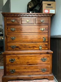 Dresser