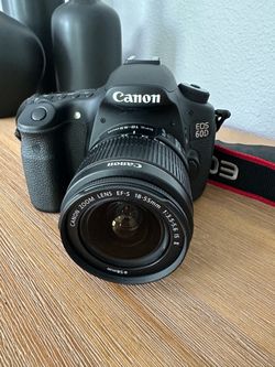 Canon eos 60D digital camera