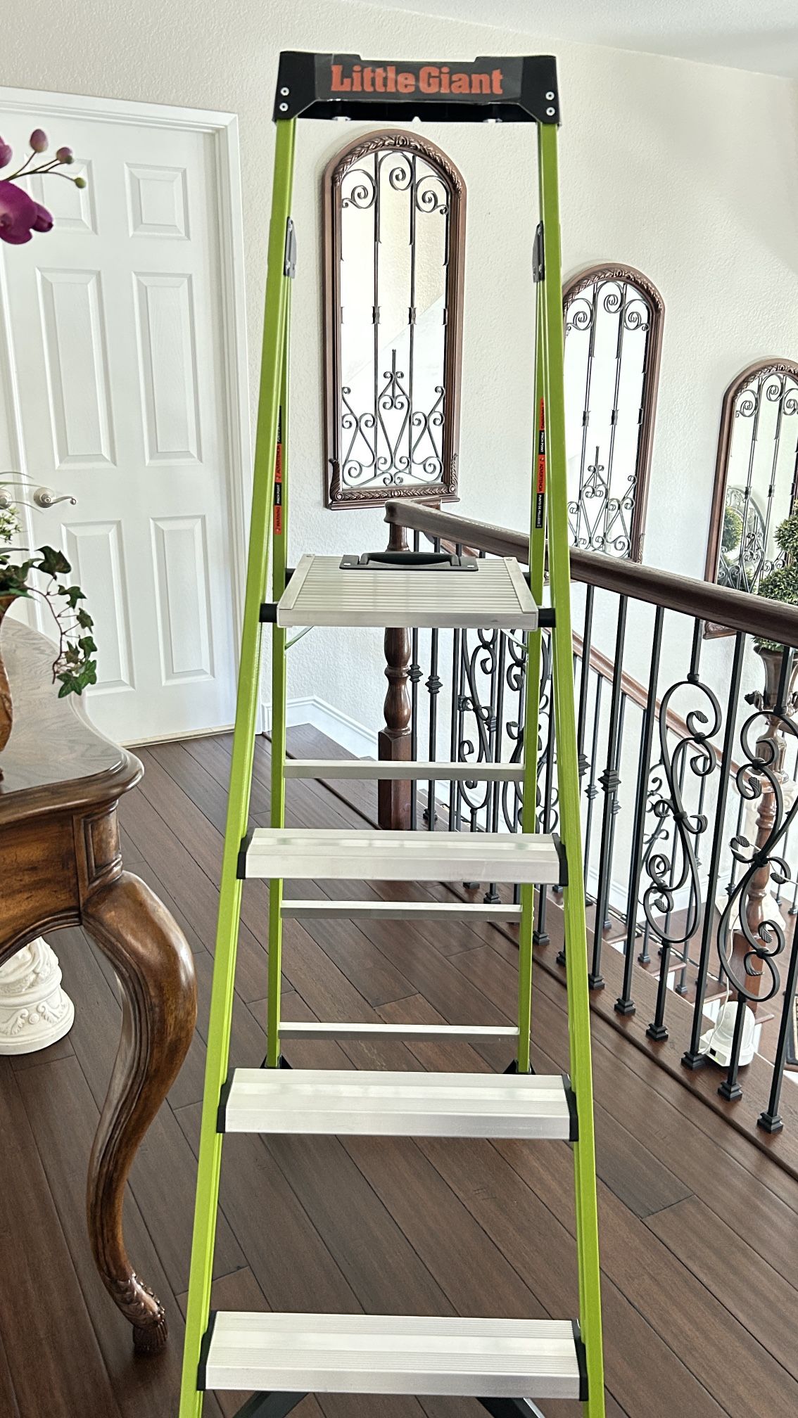 Little Giant Platform Ladder/ Step stool