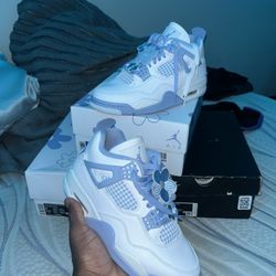 Jordan 4 