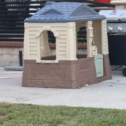Play House 